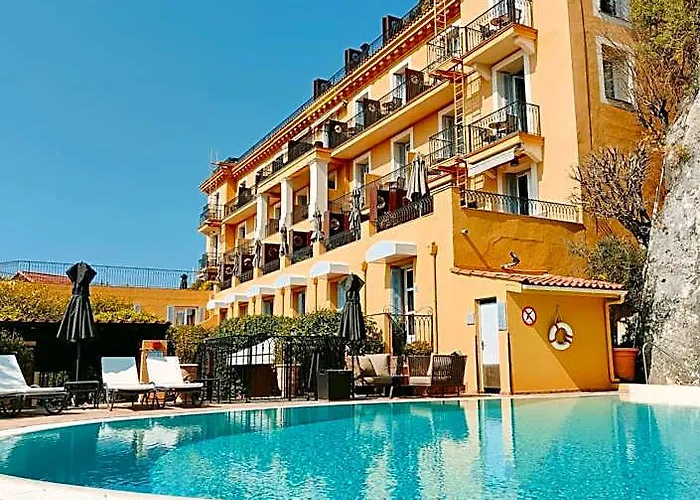 Hôtel La Pérouse Nice Baie des Anges